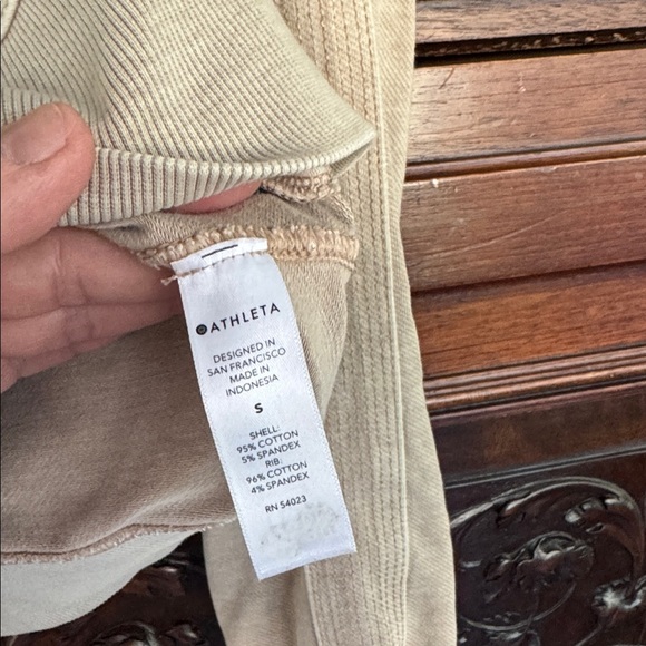 Athleta jacket soft Tan Farallon Bomber Jacket small Performance Pockets Zip - Picture 6 of 7